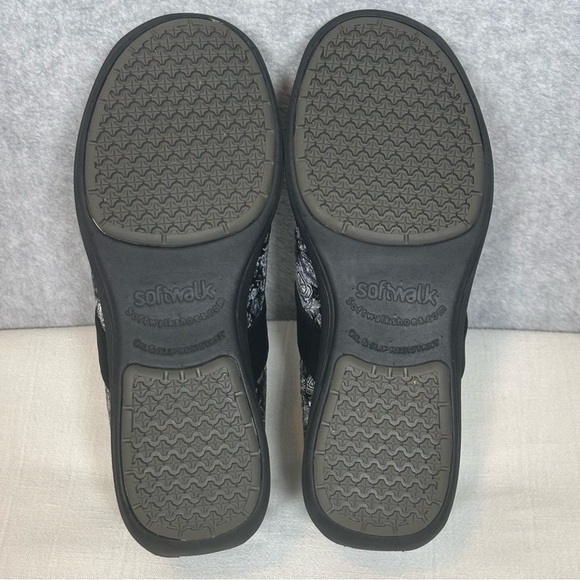 SoftWalk Meredith Sport Clogs-Black/White Floral Pattern-Women Size 8 - Picture 8 of 10